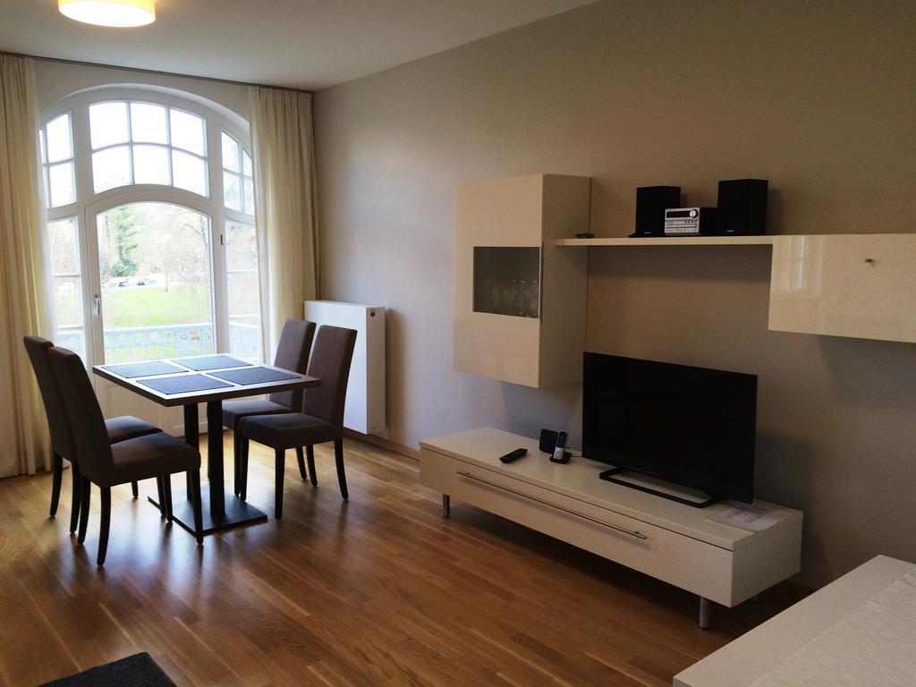 Appartements Am Kurpark Бад Пирмонт Екстериор снимка