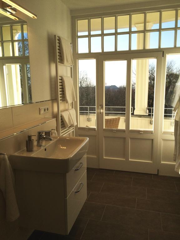 Appartements Am Kurpark Бад Пирмонт Екстериор снимка