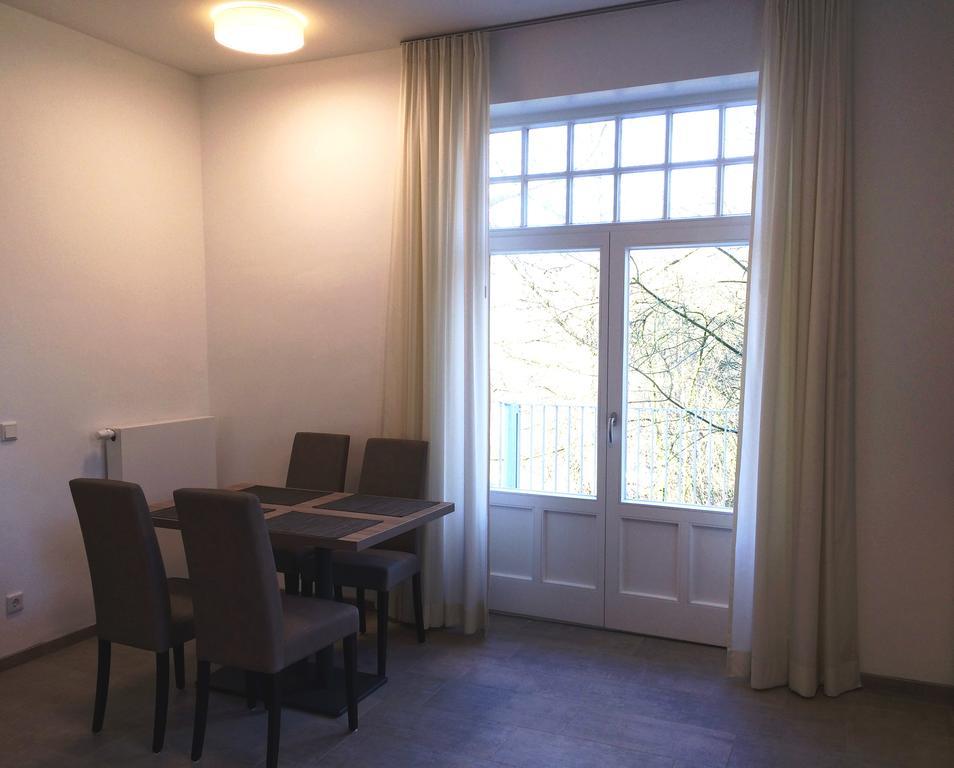 Appartements Am Kurpark Бад Пирмонт Екстериор снимка