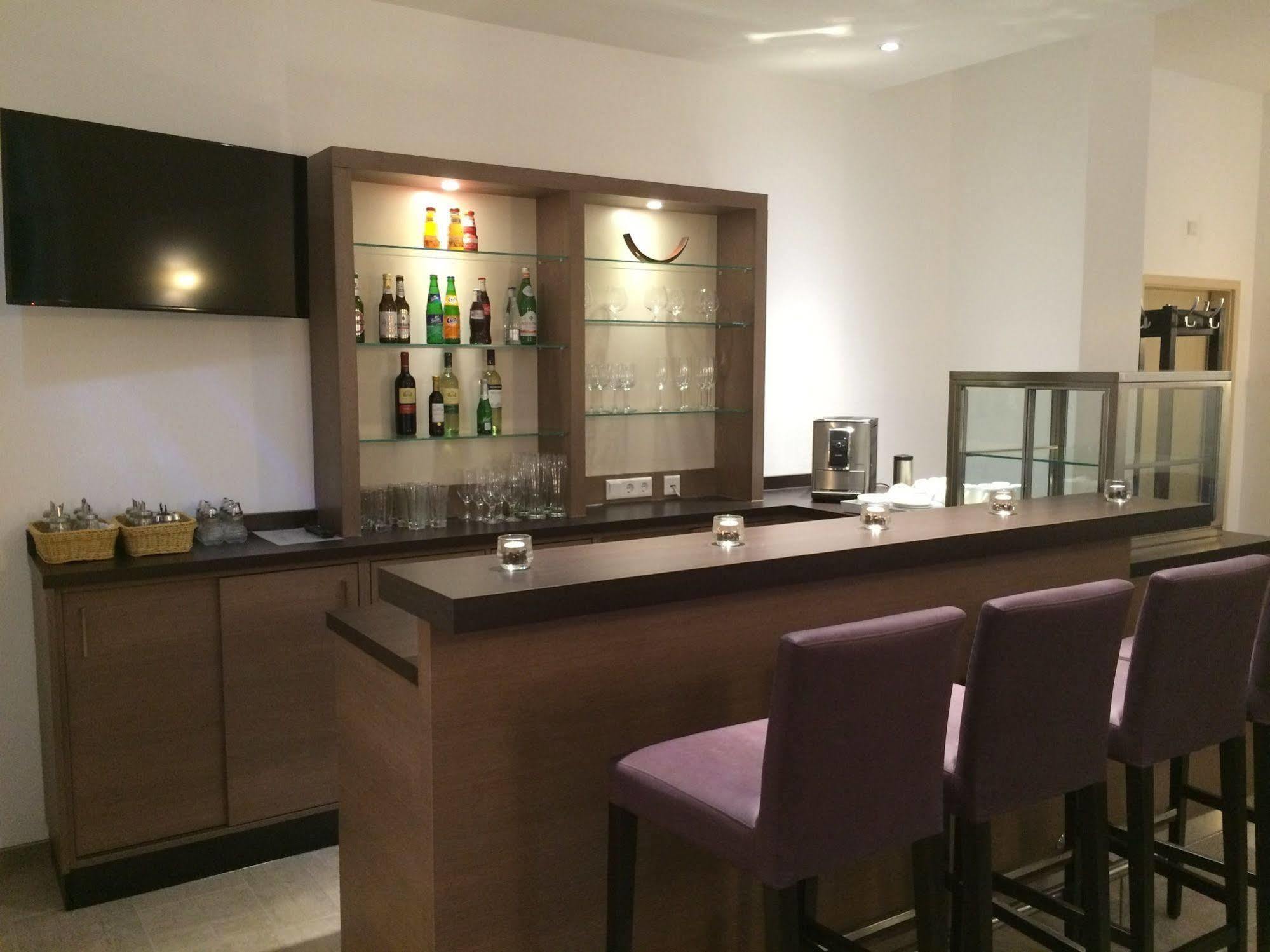 Appartements Am Kurpark Бад Пирмонт Екстериор снимка