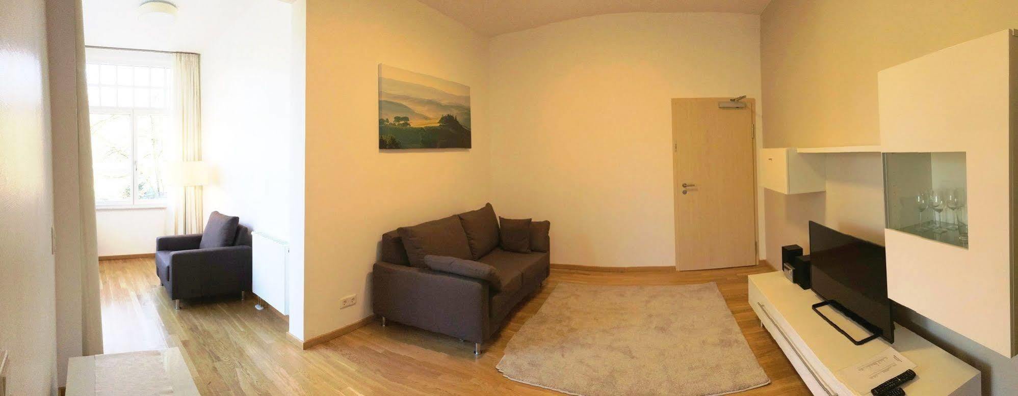 Appartements Am Kurpark Бад Пирмонт Екстериор снимка